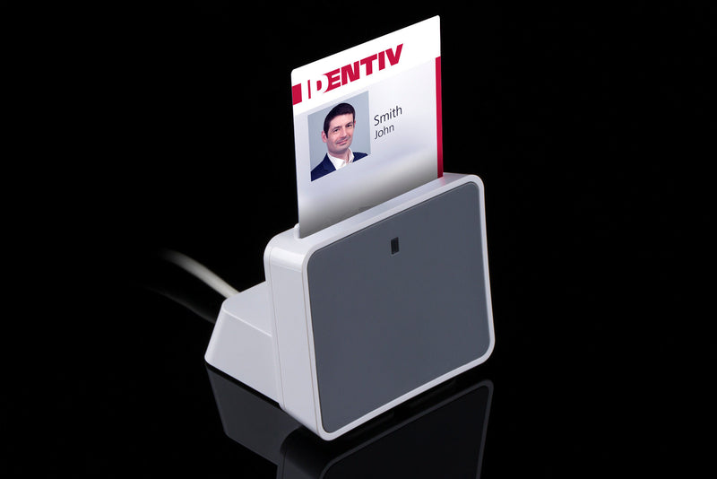 Identiv uTrust 2700 R USB 2.0 Contact Smart Card Reader